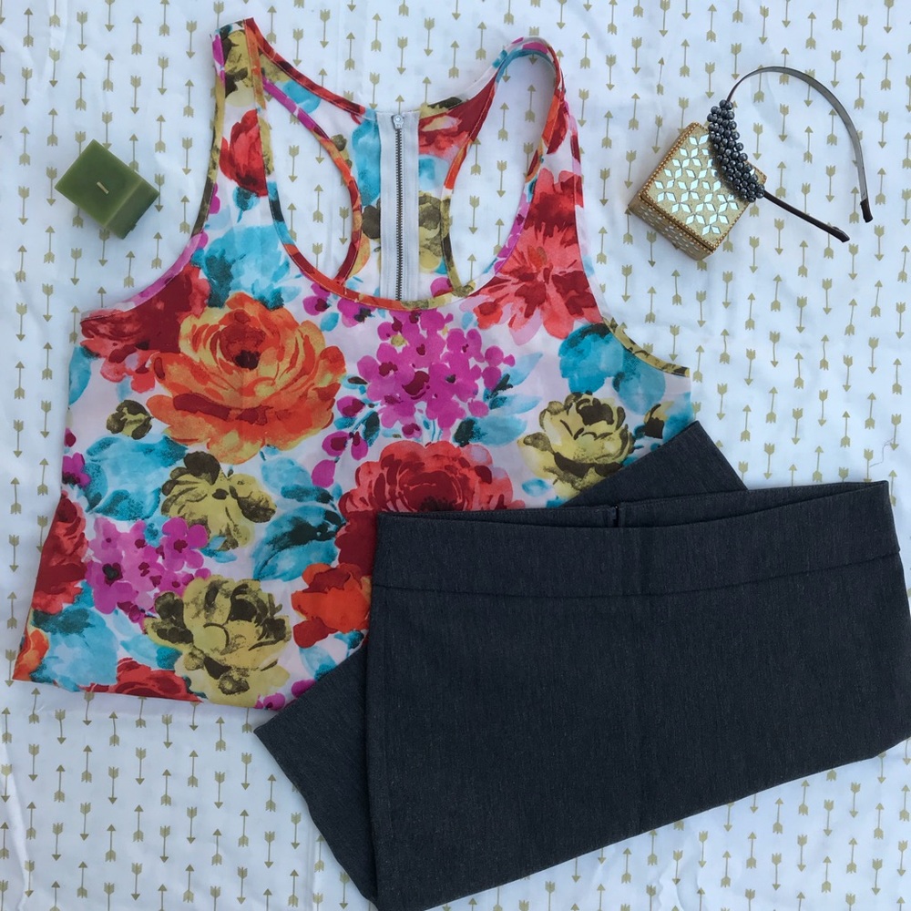 Floral Lightweight Summer Blouse Color Size M